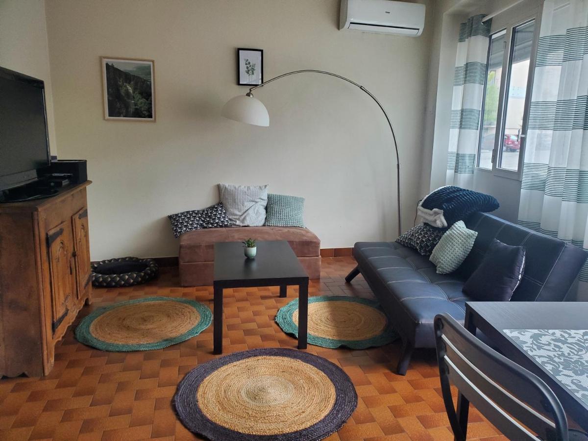Dolphin's House Apartment